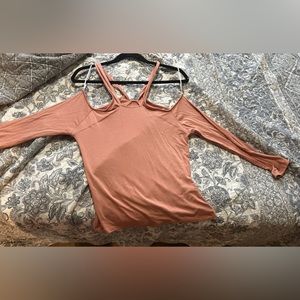 Light t shirt material off the shoulder shirt salmon in color never worn size s